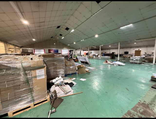 4,527M² WAREHOUSE TO LET IN BEACONVALE